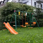 Male Teczowe Wzgorze 아파트 비스와